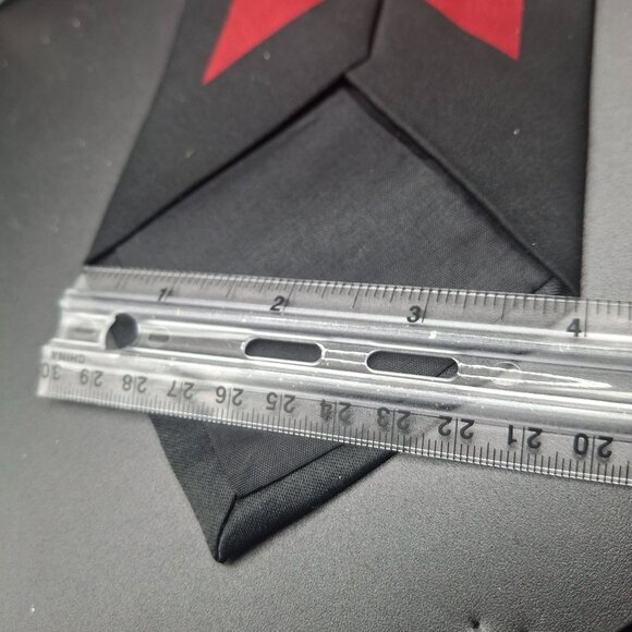 Gianno Mens Polyester Striped Tie Red & Black Pattern 58 x 3,5 inches - Picture 4 of 4